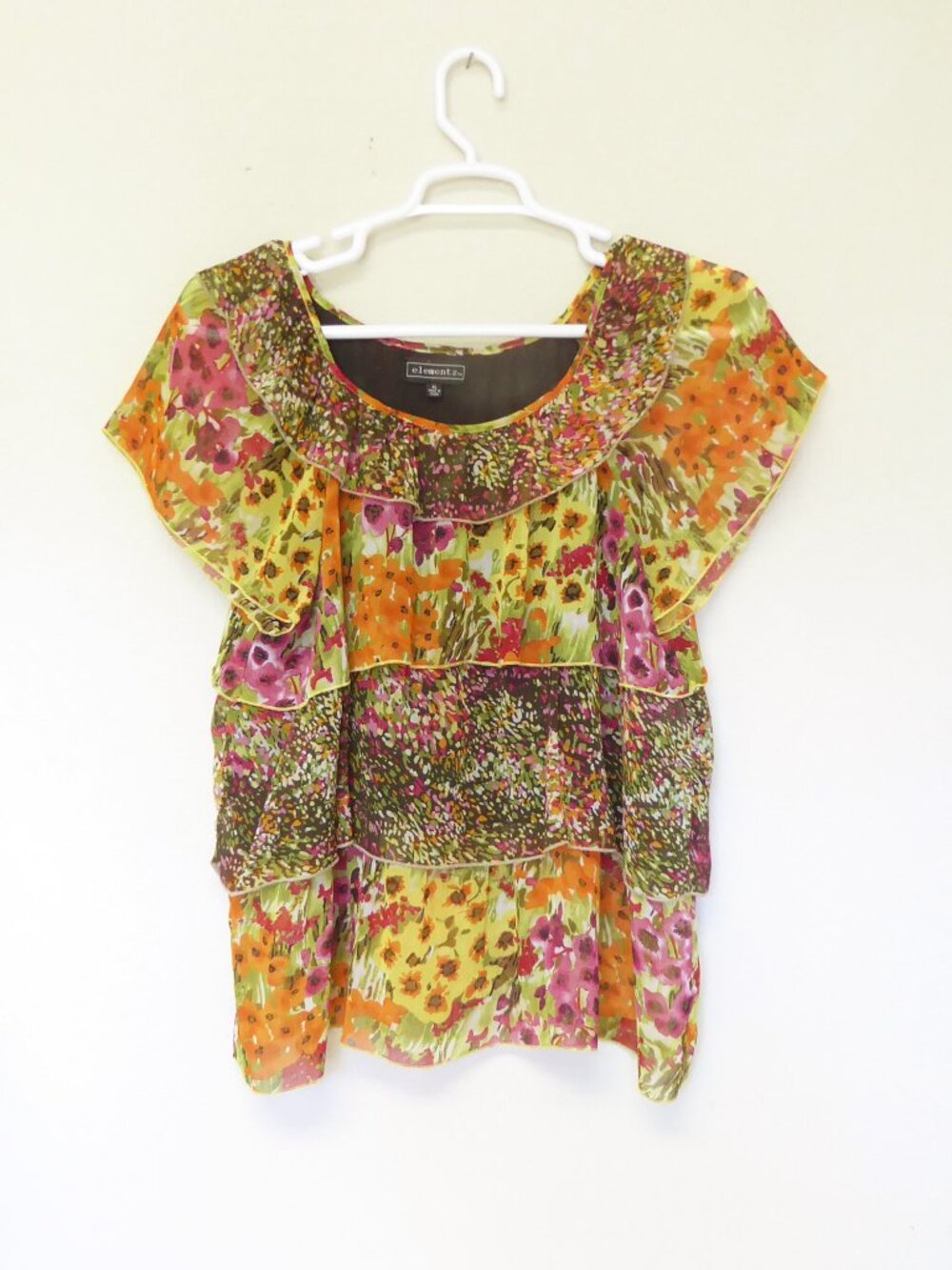 Elementz red orange green floral print tiered ruffle chiffon blouse size XL